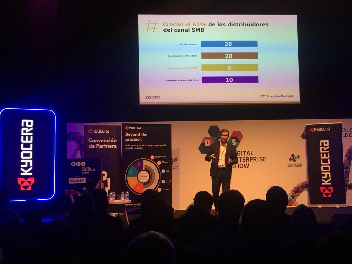KYOCERA_DS_ES's tweet photo. “Tenemos distribuidores que crecen año tras año. El 61% del canal SMB ha crecido, y 10 de ellos, con un aumento de más del 20%”

🎙 @esteban_pacios, Director Comercial de Canal de @KYOCERA_DS_ES. #ExperienceTheDigital #DES2019 https://t.co/N9H4iwxo3h