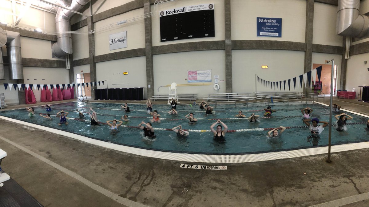 RHSLadyJackets's tweet photo. The Lady Jackets love to swim!! #BootCampWeek #JFND https://t.co/bBkNrJsP3g