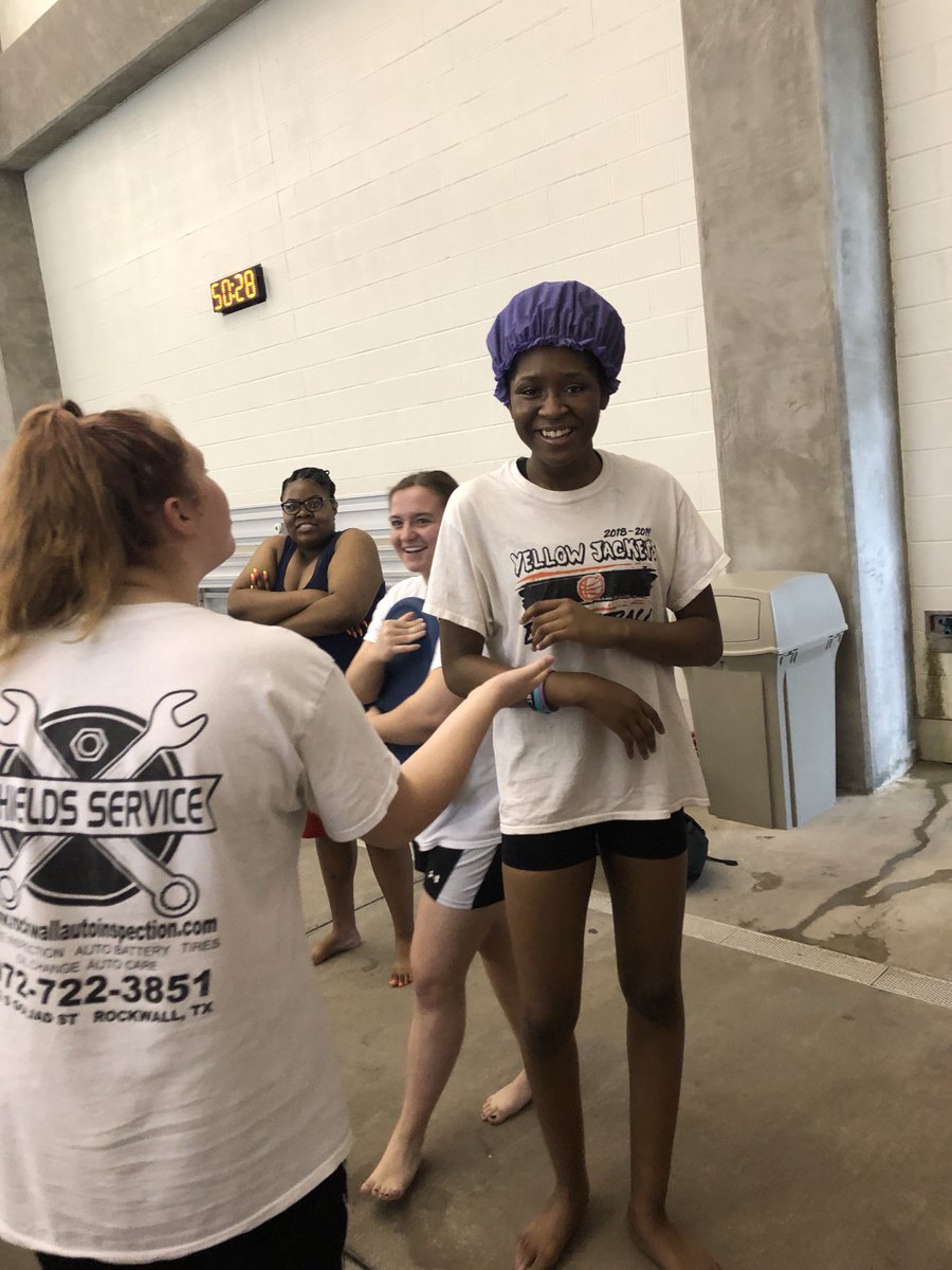 RHSLadyJackets's tweet photo. The Lady Jackets love to swim!! #BootCampWeek #JFND https://t.co/skUKMYpeqi