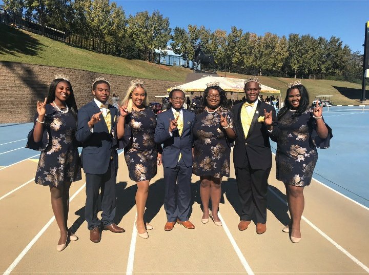 BRITT_THEQUEEN's tweet photo. To @FlyBoiiMacaroni &amp; @JCSURoyalCourt :
We have truly had a journey this school year. All of it wasn't easy or the best, but we, along with the rest of our phenomenal Court fam, managed to make it through it all. Honestly I don't think I would've wanted it any other way because https://t.co/g23p80MArg