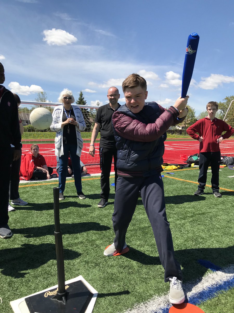 cnewmannews's tweet photo. Great day with the Toronto Blue Jays and the Challenger Baseball Program!  Fun had by all. 😀⚾️🏆 https://t.co/YqsU7cwHic