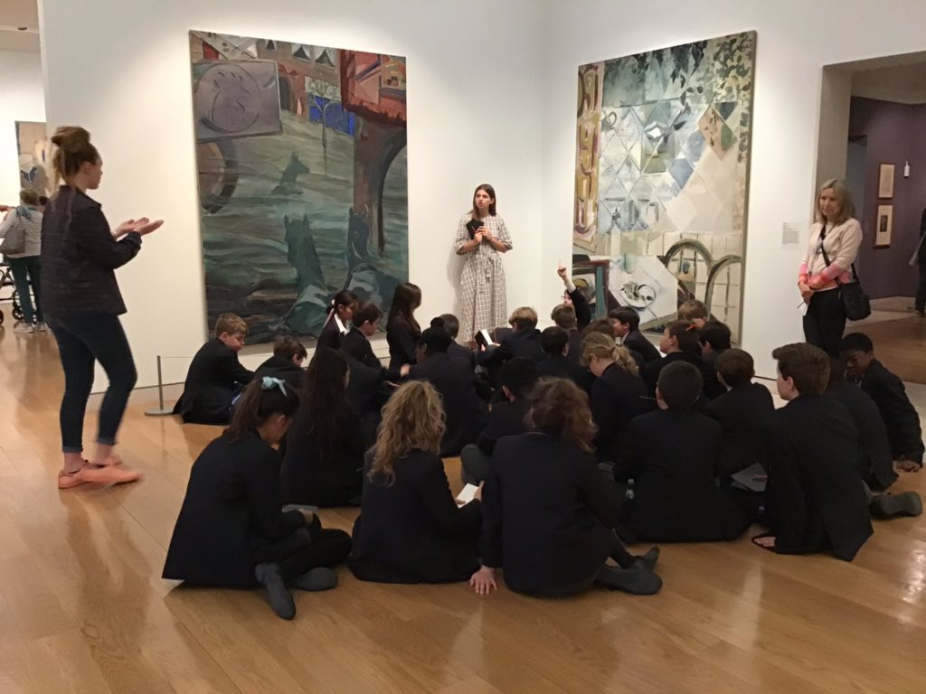 KESWvisualarts's tweet photo. The Art Department had a fantastic day out with @KESWQMH @PallantGallery #KESWcommunity #KESWinspire https://t.co/DzlZYNIbyt