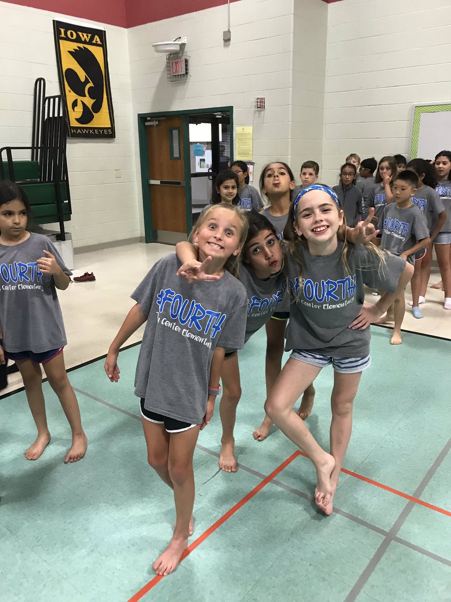 MissLimTCE's tweet photo. Loving the obstacle courses!! 🧗‍♀️💚 #TCETexans #TCE4th https://t.co/X1G3bFuNuC