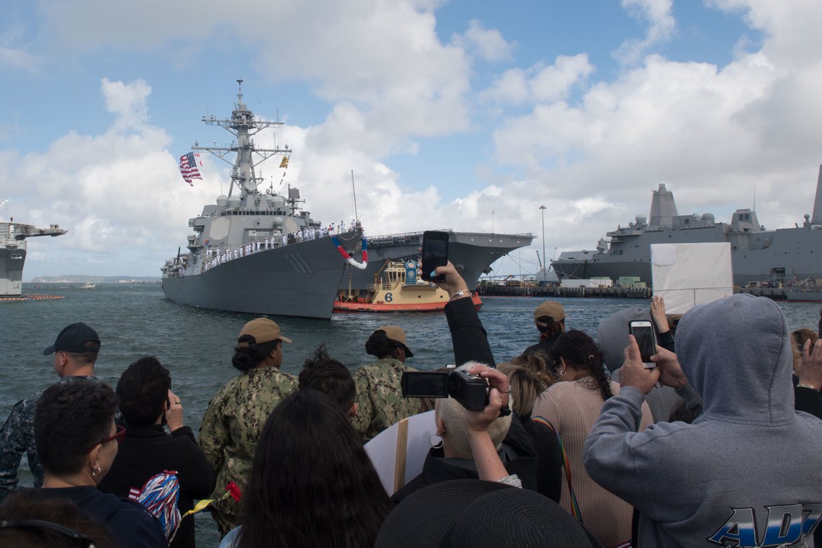 Welcome home to the #USSStockdale #DDG106 and #USSSpruance #DDG111!