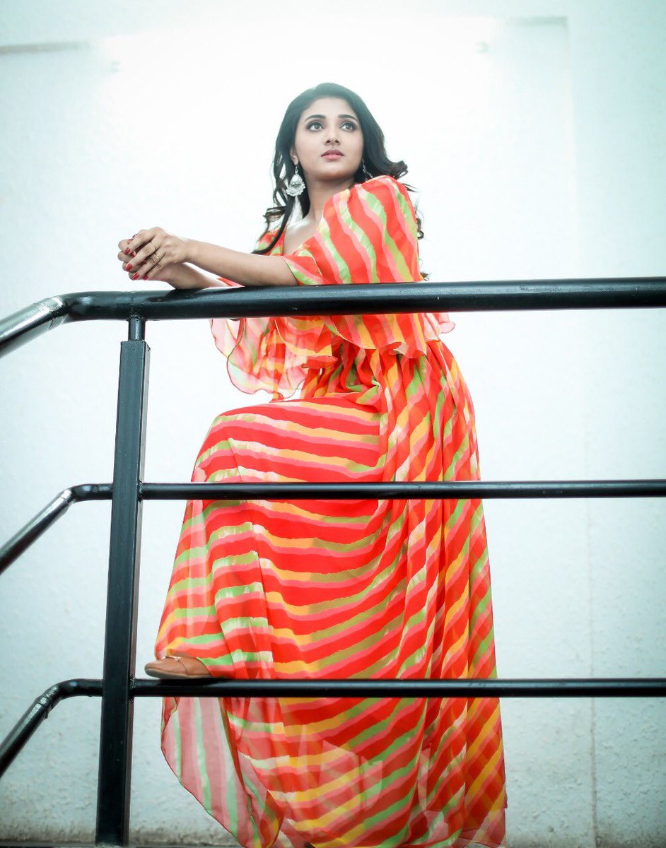 BalaVJAddict's tweet photo. Rainbow @adhitiofficial missing the likes and retweets of this angel😐
Have A Blessed Day Mam @adhitiofficial ♥️🙈 https://t.co/ZteobxdgQO