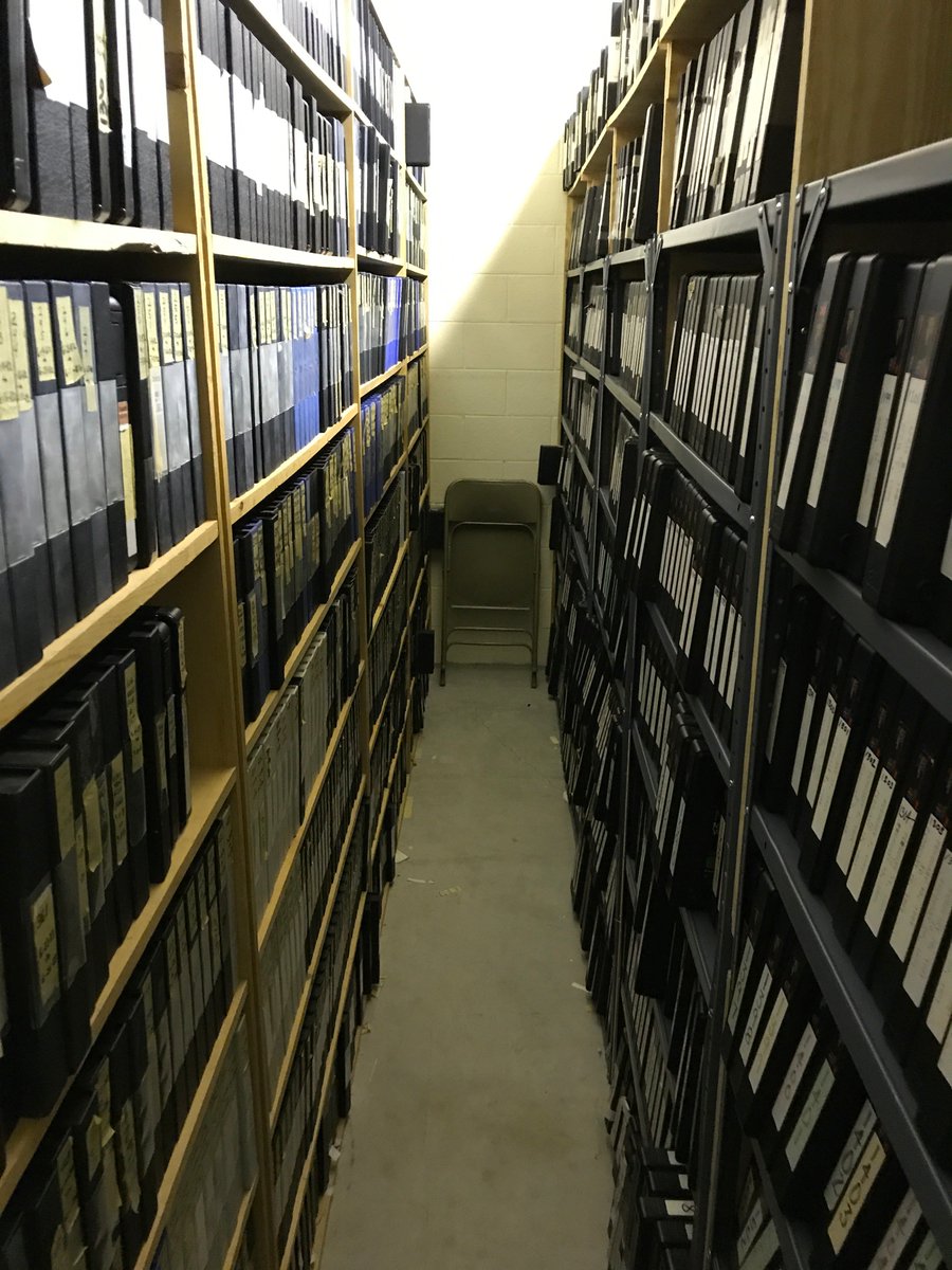 davisrants's tweet photo. Looks like a dungeon, but when you find what you are looking for it feels like GOLD. https://t.co/feF2FKcue1