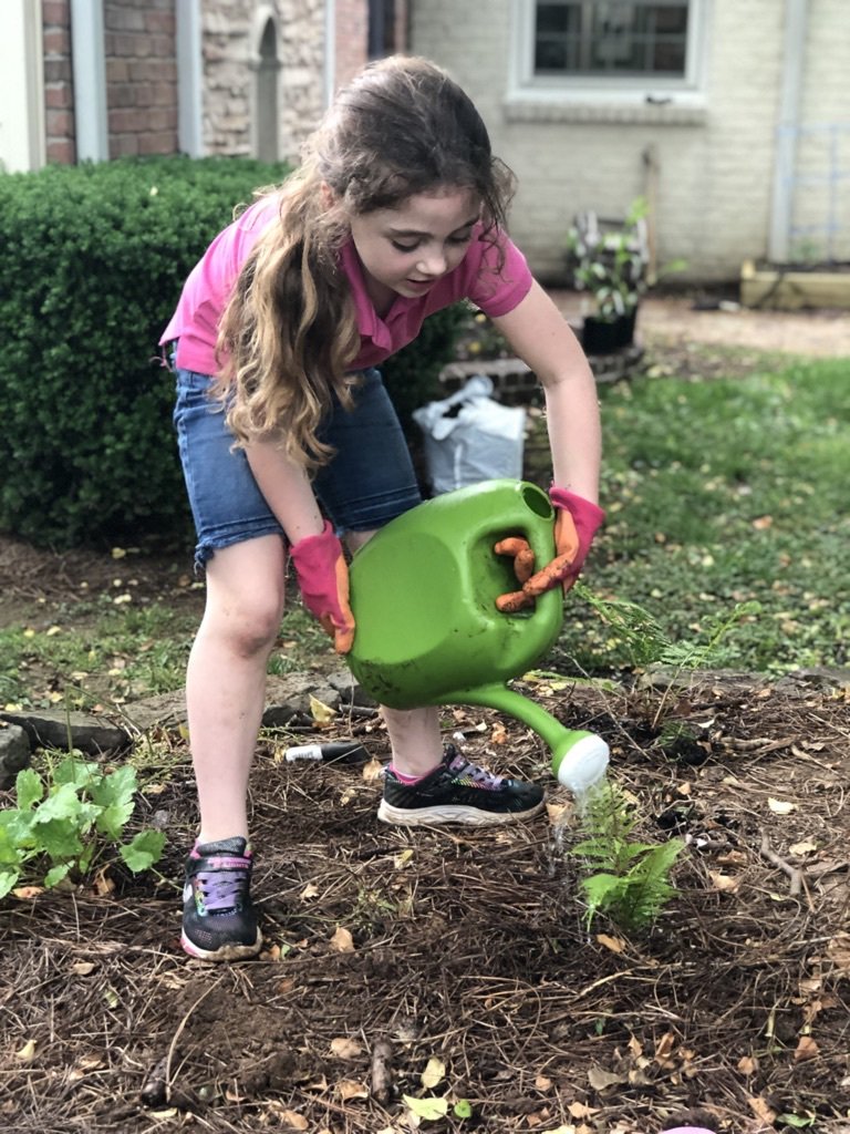 musichealthall's tweet photo. Meet Girl Scout Troop 25 from @danmillses! They stopped by MHA with perennial TN plants &amp; a “Minnie Pearl” phlox + they also donated a vital sign kit to assist clients onsite. These girls embody the spirit of MHA through their enthusiasm &amp; commitment to service. We had a blast! https://t.co/qrggKFsrvv