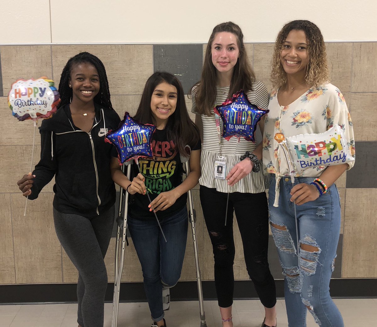 CHS Lady Jackets tweet media