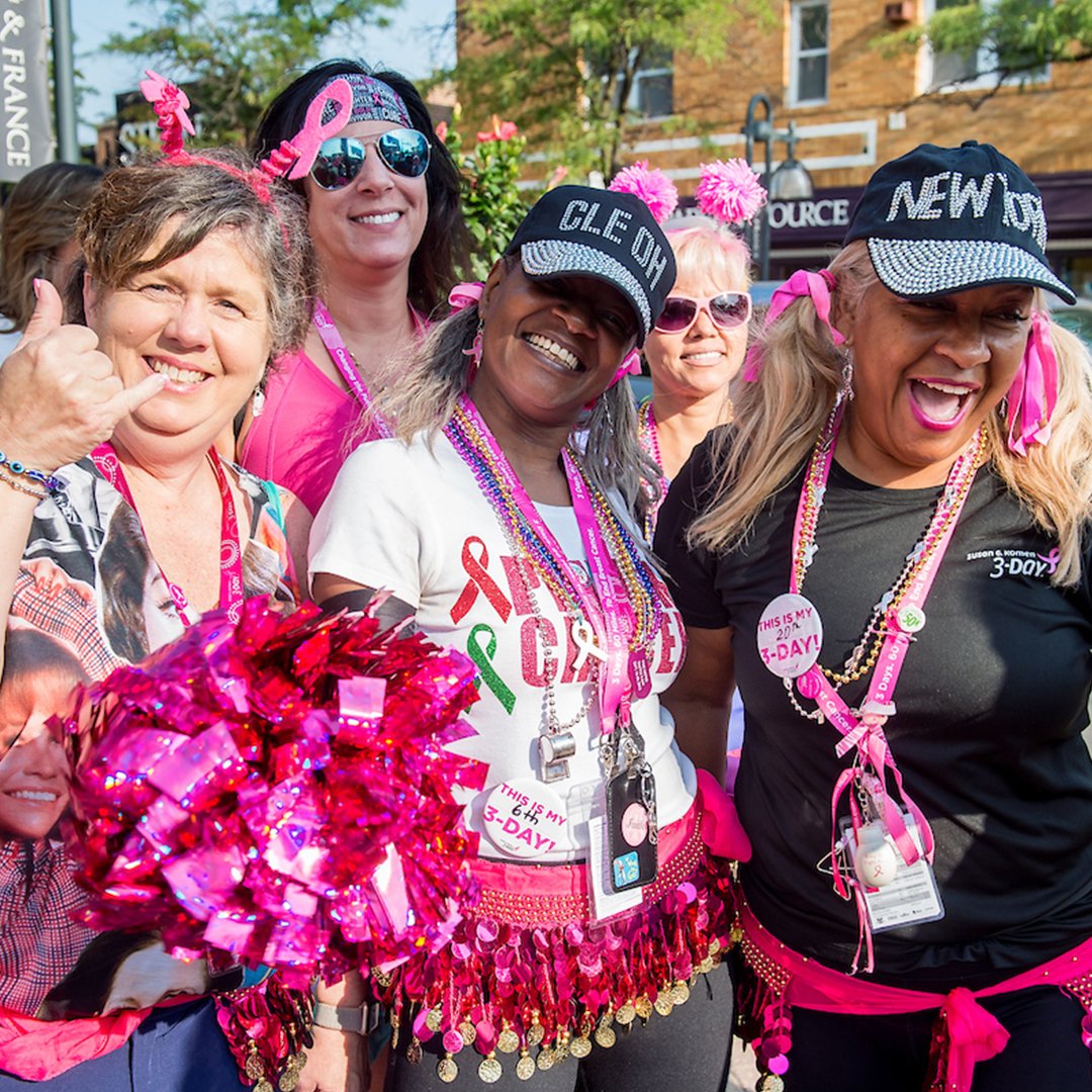 The3Day's tweet image. Know someone who’s thinking of walking? Tell them why you #Commit3Days and ask them to join you! We’ll award special 3-Day swag to every team that adds 3 new walkers. But hurry! The offer ends on May 21st at 5pm PST.  
The3Day.org