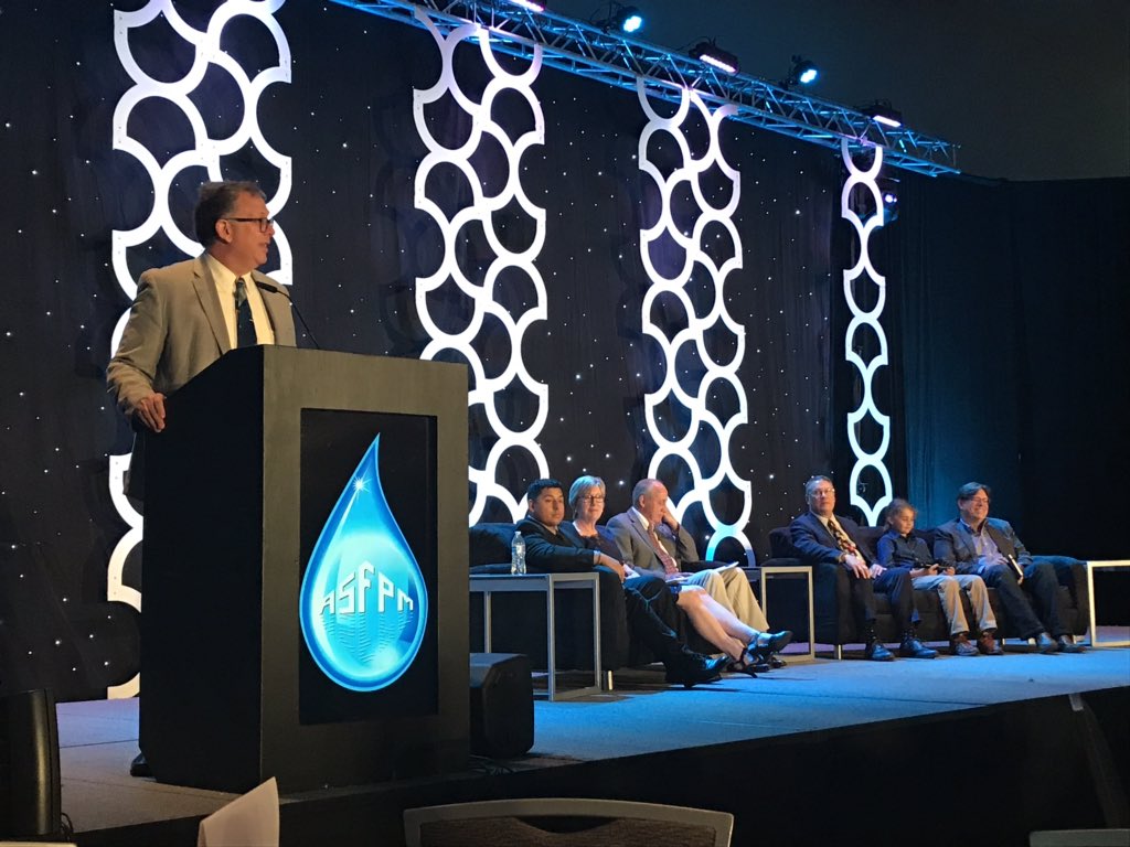 SparrowJeff's tweet photo. Doug Plasencia kicking off the #ASFPMFOUNDATION luncheon at the #ASFPM2019 #MNResiliency https://t.co/OQk2KqIupO