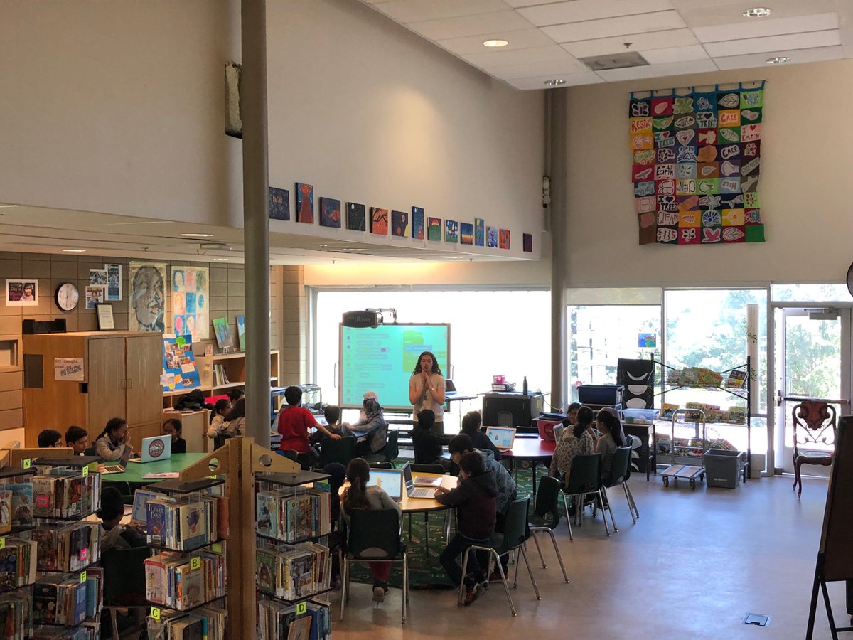 m_girardin's tweet photo. A rich day of pair programming with @learningcode! Thorncliffe Gr4&5s learning to code a game using Scratch! Thanks, #CodeMobile for 3 wonderful days! @tdsb @TDSB_TLT #dllyear1 https://t.co/PNC1NZvBMk