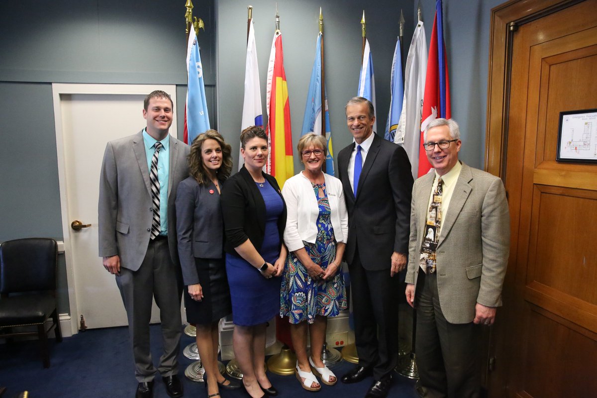 LeaderJohnThune's tweet photo. Great discussion with @SDCPASociety about how many of their clients have benefited from #TaxReform. Watch out for these guys, though. They multiply. https://t.co/eRWqXCkfw5