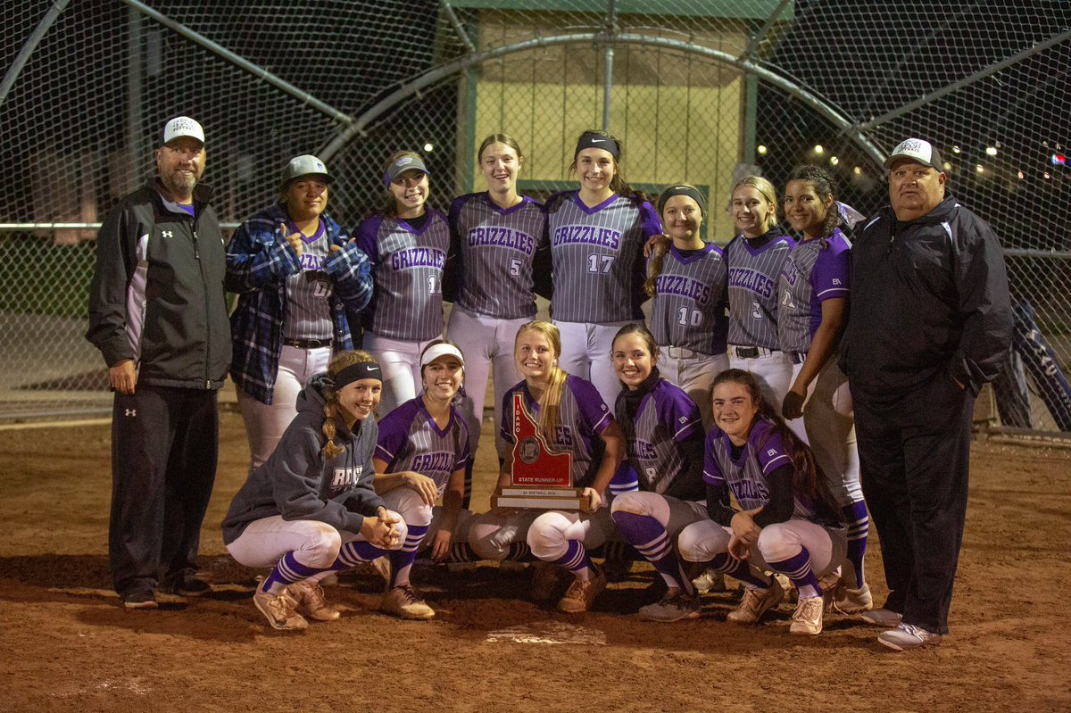 Not the way we wanted to finish but finishing second in state is nothing to hang your head about. What a great year for this group of girls. We got better after every game. Proud of the way they play.