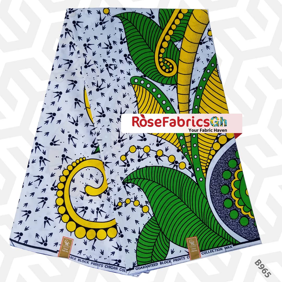 RosefabricsGh's tweet image. With regards to texture, Binta is smoother than Hitarget 
:
:
:
#fabrichaven
#hitarget
#binta
#africanprint
#ankara