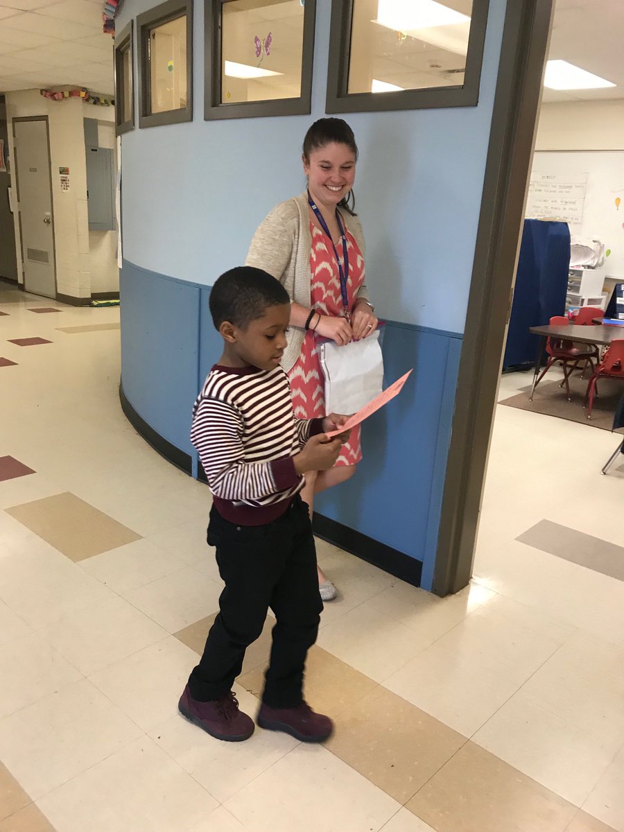 ambevans2's tweet photo. Reading on the go #KingMatters #ElemScsd https://t.co/iwOD6NoRfr