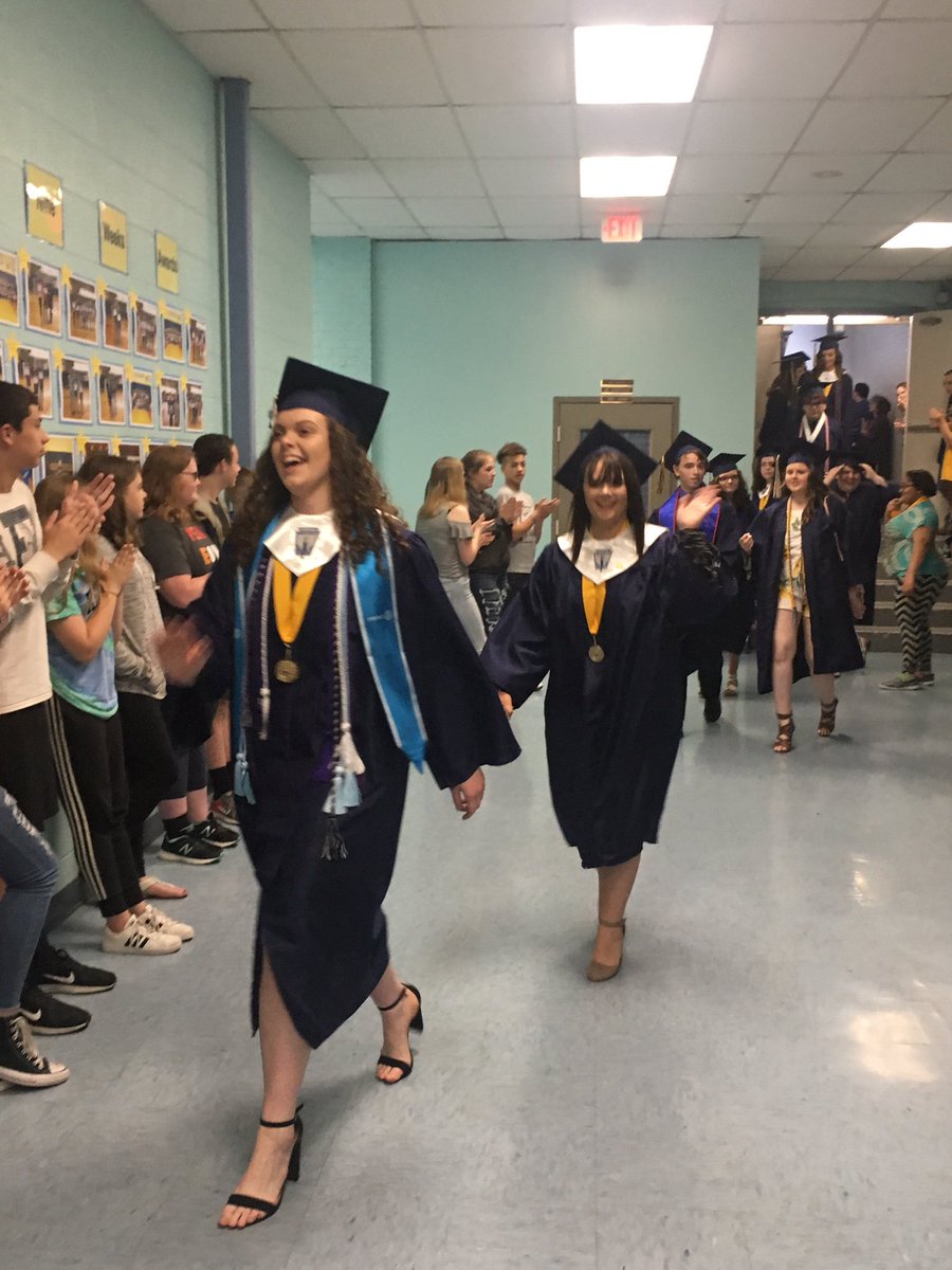 Elizabeth Adams tweet media