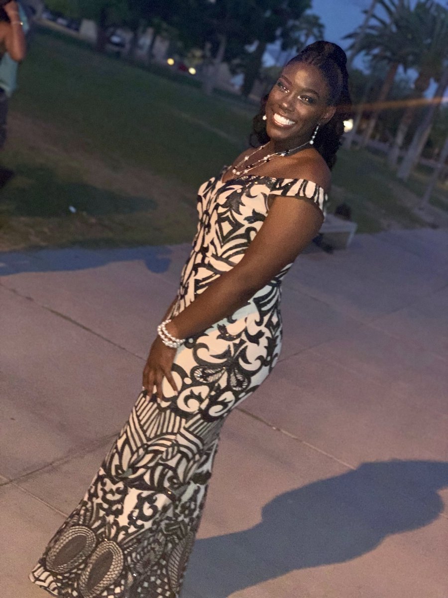 DC3Volleyball's tweet photo. Check out this beauty! Promβ¨looks so good on youuu @Layshaa_15!! π #DC3VB #Prom #AG #VolleyConq #BeGreat #GFC https://t.co/bURmDkBk0j