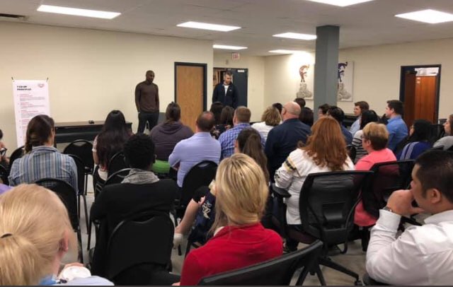 FitCityJordan's tweet photo. If you get the chance in life, co-present a talk with @MiltStegallTSN on workplace health. 

It is so much fun. 

Thanks Arctic Co-op! We enjoyed the yoga! #SimplyHealthy https://t.co/OM4mnUAht5