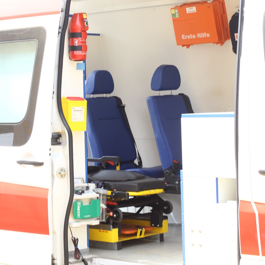 doccomply's tweet photo. Did you know that DocComply also does ambulance billing?  In emergency situations, your centers are focused on saving lives. We search through your accounts receivables to find you the money you’re owed. https://t.co/oCPwtkHYLL