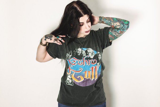 Thiqq as a 🧱  &bull; 📷: @static_stills &bull; &bull; #jethrotull #1980s #altmodel #fashion #styleblog #styleinspo #ootd<a href="/tag/jethrotull"class="tags">#jethrotull</a><a href="/tag/fashion"class="tags"><span>#fashion</span></a><a href="/tag/ootd"class="tags"><span>#ootd</span></a><a href="/tag/rocknroll"class="tags"><span>#rocknroll</span></a><a href="/tag/inkedgirls"class="tags"><span>#inkedgirls</span></a><a href="/tag/altmodel"class="tags"><span>#altmodel</span></a>