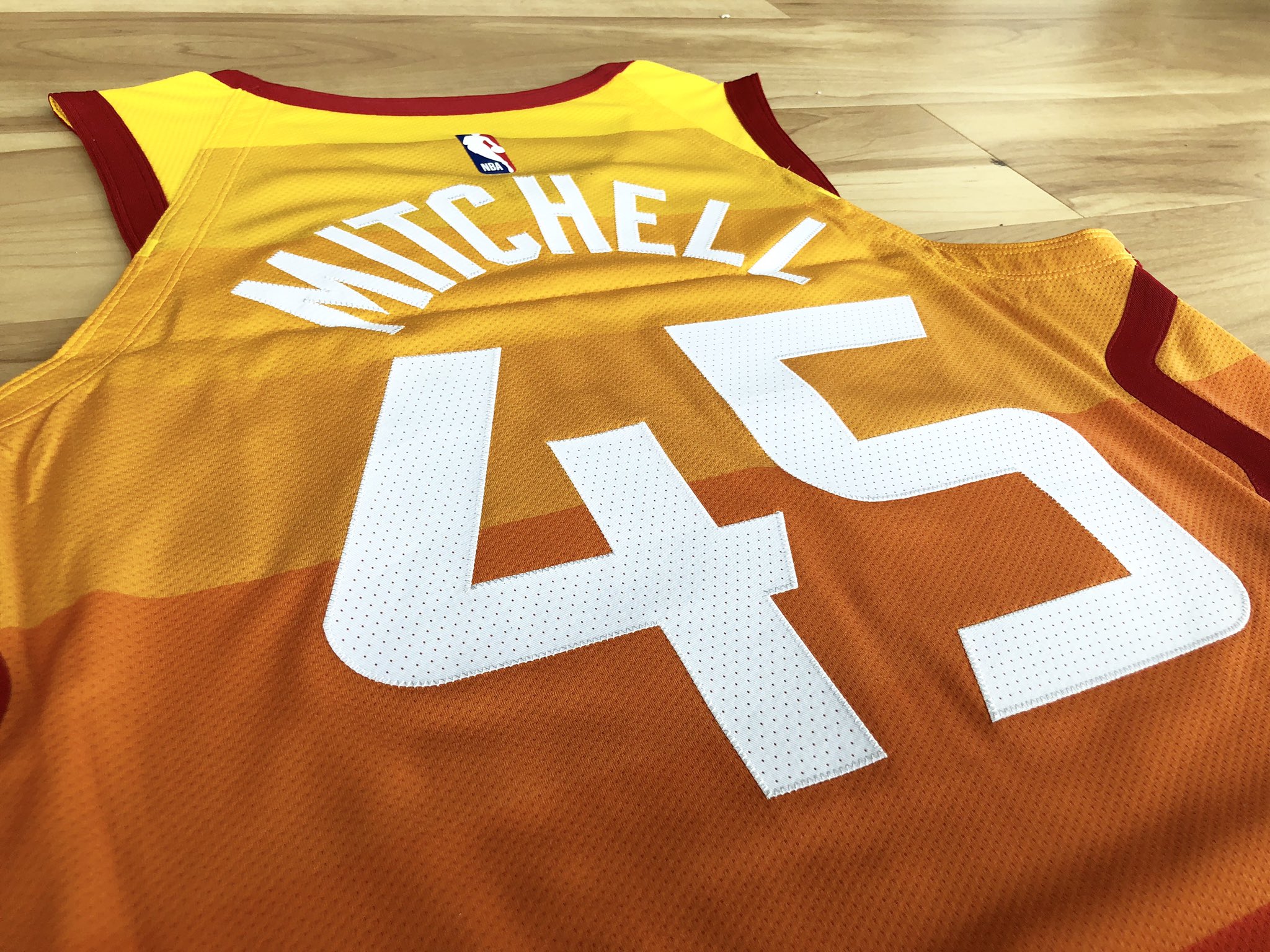 donovan mitchell authentic jersey