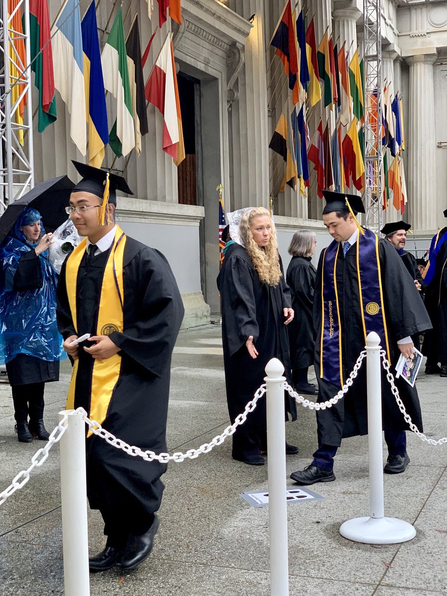 Cal_Engineer's tweet photo. Congratulations to the @BerkeleyBioE baccalaureate graduates! 🎓🐻💙💛

#BEgrad19 #classof2019 #berkeleyengineer #gobears https://t.co/fAXxKHzDCI