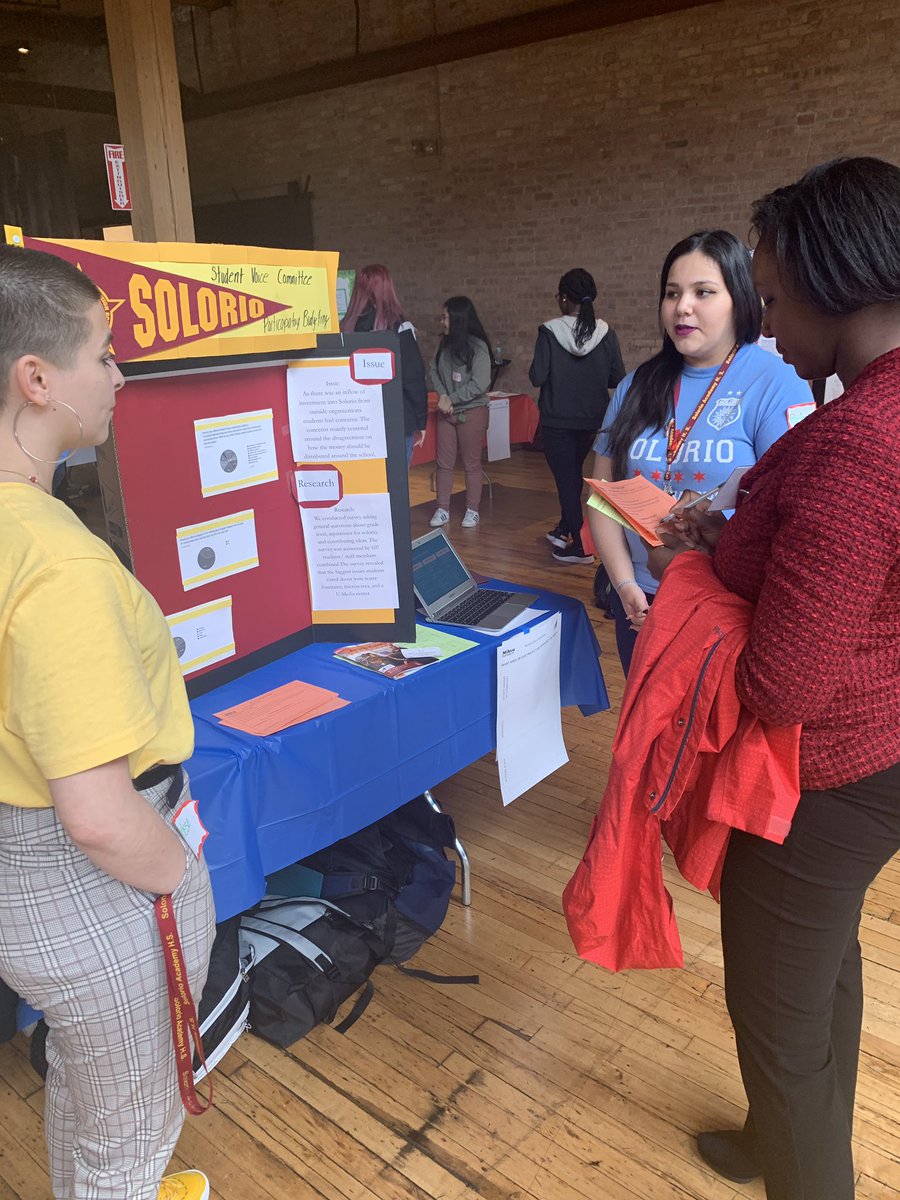 ms_kroncke's tweet photo. Four for four @SolorioHS civics project style @MikvaChallenge @CPSCivicLife #ACshowcase2019 https://t.co/dzjlRDw1iE
