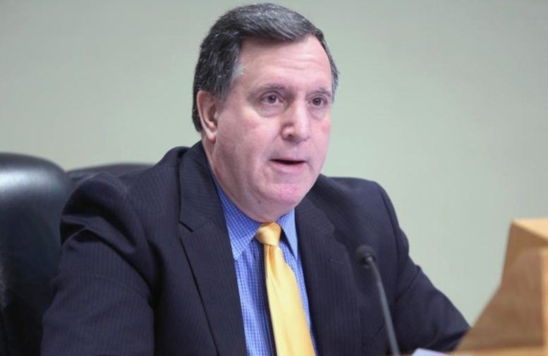 communitypapers's tweet photo. Joe Carollo Just Got Nailed https://t.co/dnVFvWRHcq https://t.co/qLZcL5yNhd