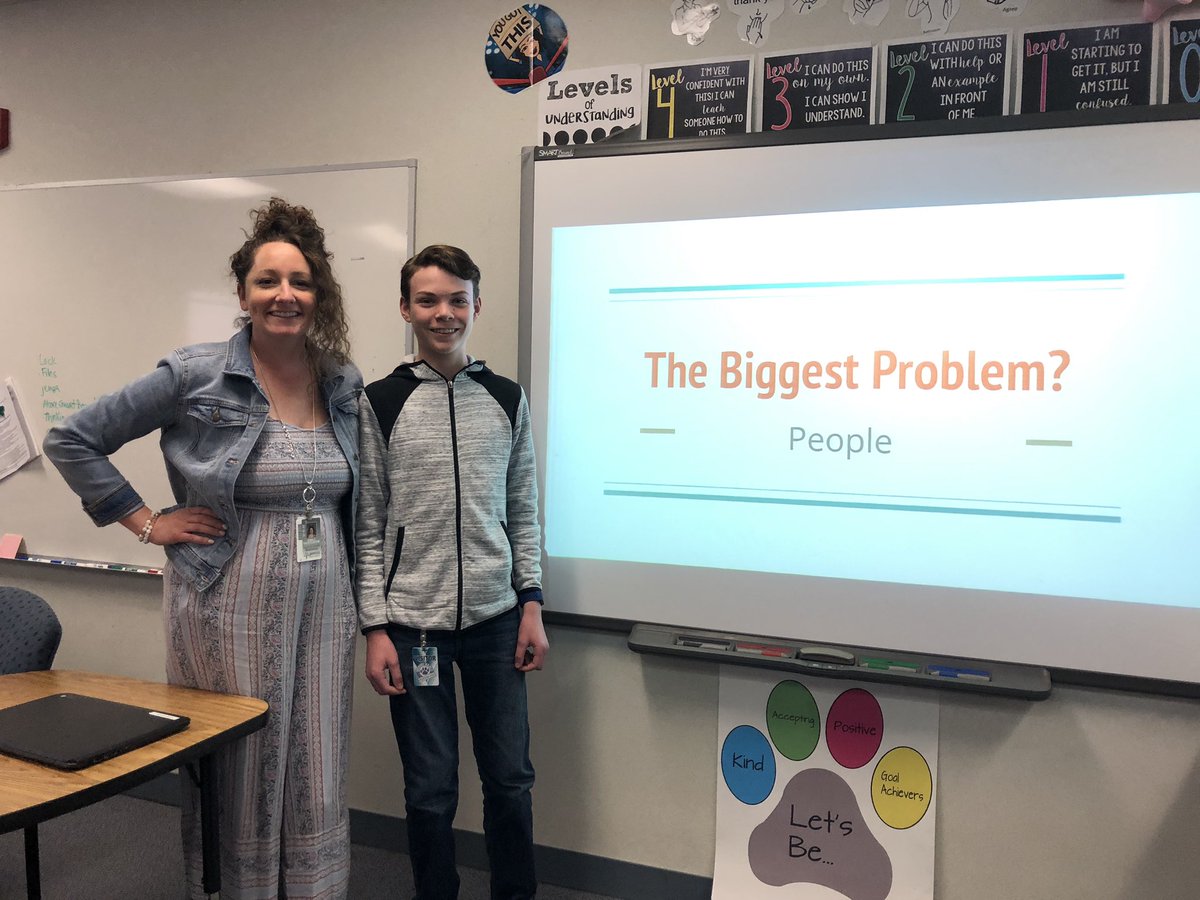 van_tastic6's tweet image. It was an honor to have a former student present his 8th grade language arts capstone to my 5th grade class #rooneyranch #jeffcogenerwtions #authenticaudience @Dunstan_MS