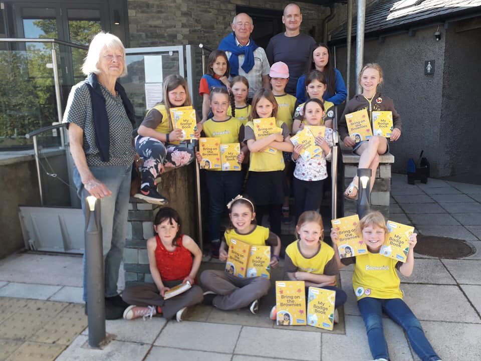 We’re delighted that Threlkeld Village Hall Trustees were this week able to present Threlkeld Brownies with Handbooks and Badgebooks paid for out of profits from the Coffee Shop. Thank you for supporting us, this allows us to support our community!
