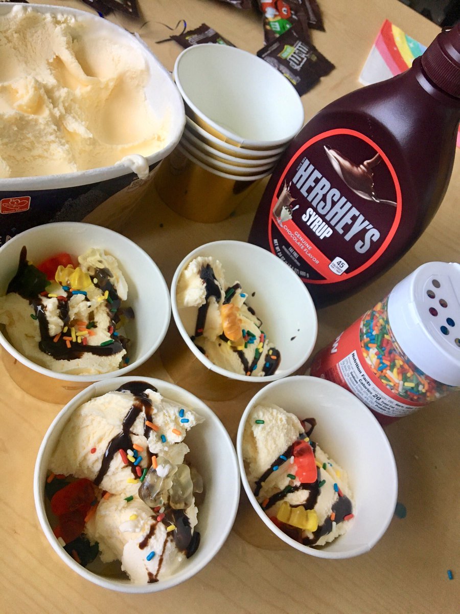 Miss_Ballard's tweet photo. Sundae Surprise to celebrate the end of SOLs 🎉🎊 @SeldensLanding #Sel19 https://t.co/vVcLScnNnA