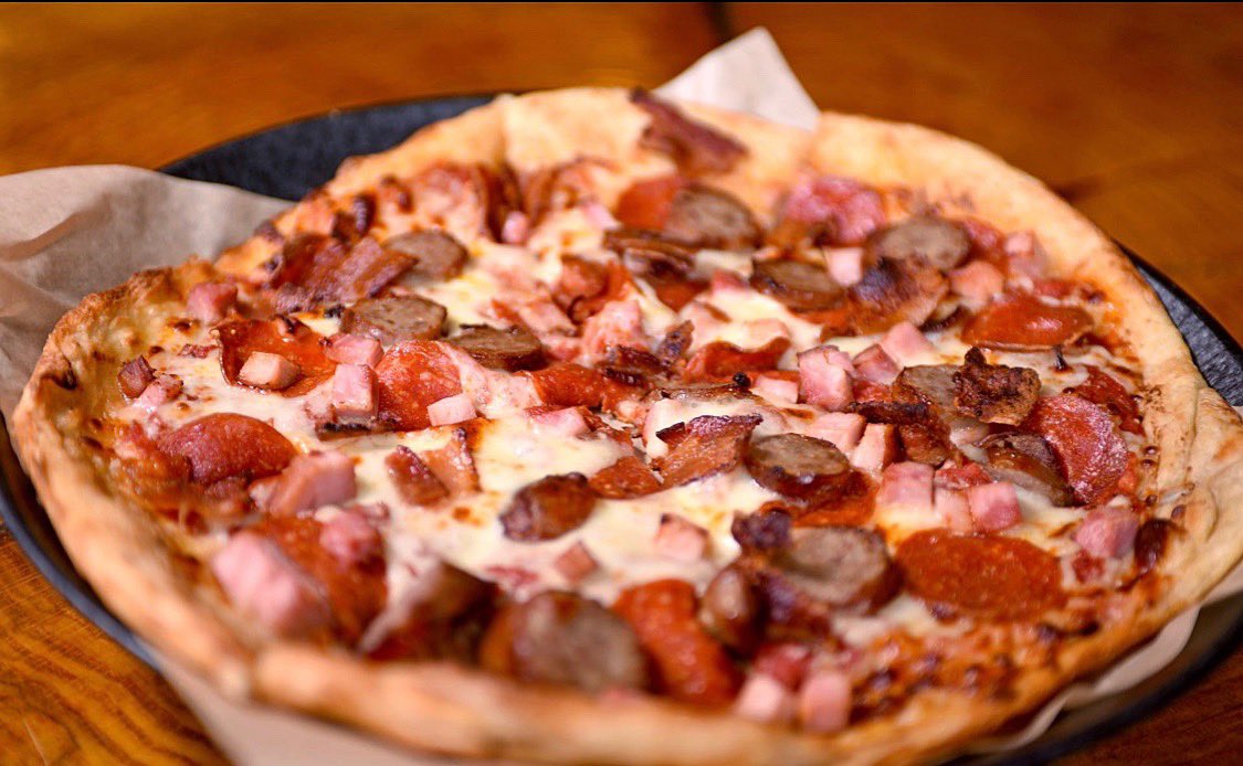 treehouseCLE's tweet image. Happy Hour 4-7 • $1.50 off Drafts • $1 off Wine, Cocktails, Bottles &amp;amp; Cans • $8 Two Topping Pizza &amp;amp; $1.50 PBR Pounders All Night! 🍕 🍺