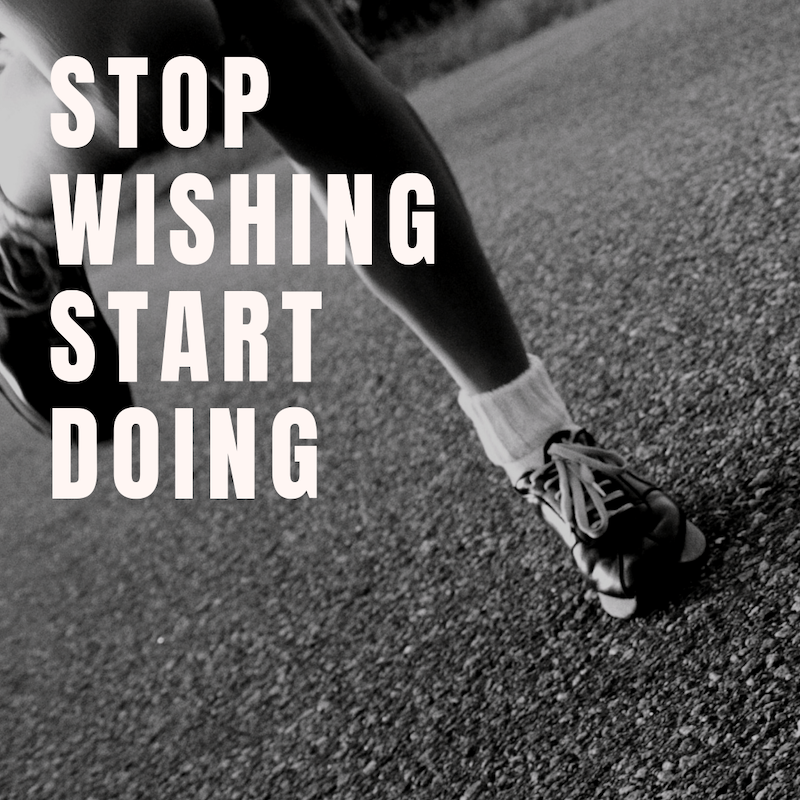 Keep up your training schedule and join us every Wednesday Night at Encino and Westlake for our weekly community run. Run starts at 6:30 pm, all levels are welcome. 
#dailyrun #marathonrunning #running #runner #runclub #runningstore #encino #westlakevillage