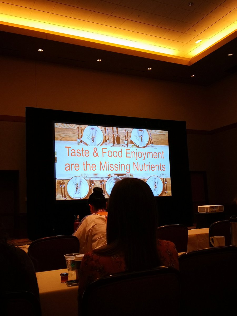 Krebs_Cyclist's tweet image. Wonderful presentation by @Taste_Workshop. I completely agree that we need to share our enjoyment of food more with clients. Food is much more fun when you experiment with flavors 😍Also can I get an invite to those cooking parties? I promise to bring my appetite 😊
#TDinAZ