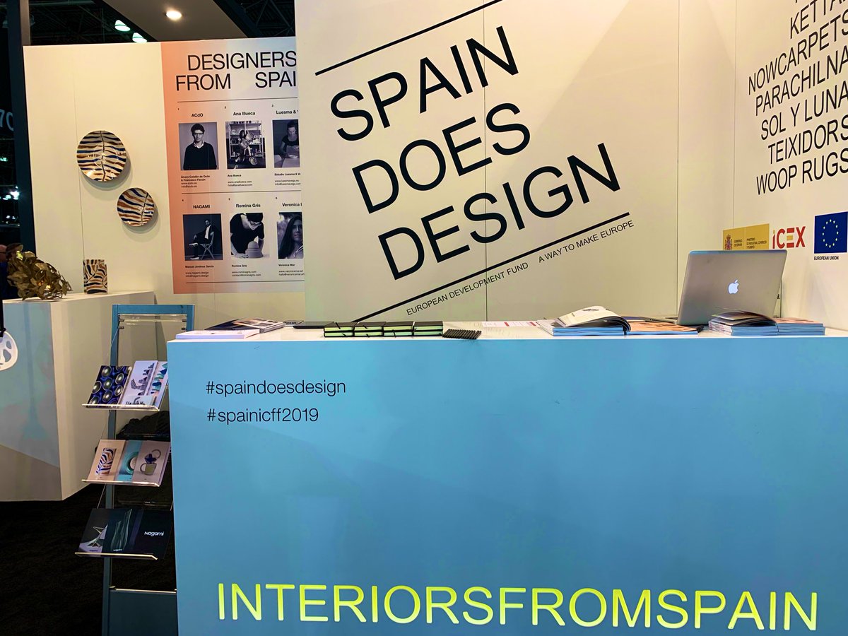RafaelArmero_'s tweet image. Qué ilusión ver cómo representantes del #diseño español, se esfuerzan para cruzar fronteras!!!! @ICFF @NYCxDESIGN @InteriorsSpain 
#Spaindoesdesign #spainicff2019

🙌🏻