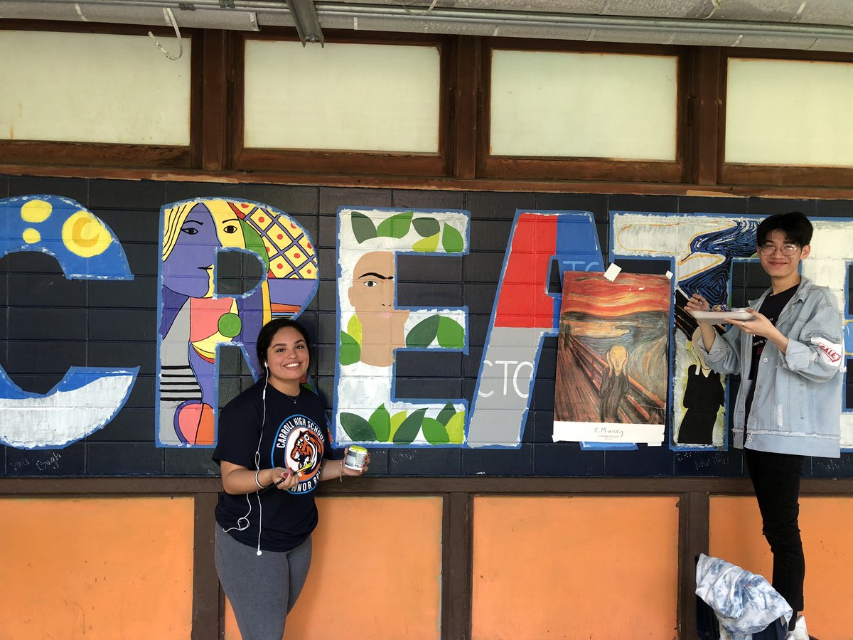 TaylorWright_7's tweet photo. The talent at Carroll High School is abundant and endless! Marvelous job👏 #Amazed @GoCarrollTigers @MJasmine_13 @CoachRod91 @JamesOjb3 https://t.co/GpUP6Pavon