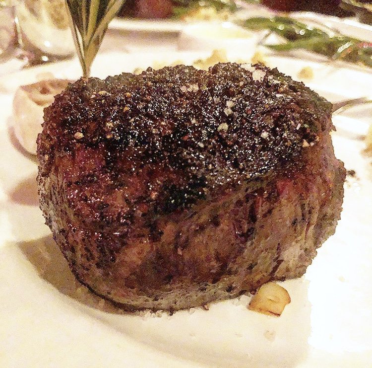 StripHouse's tweet photo. We couldn't have said it better ourselves. Guest review, "The best steak in NYC is Strip House." 📸:thefoodieesq_
#goodeats #sogood #steakfix #foodie #foodgod #newyorkeats #newyork #thecity https://t.co/wwWtxMReR6