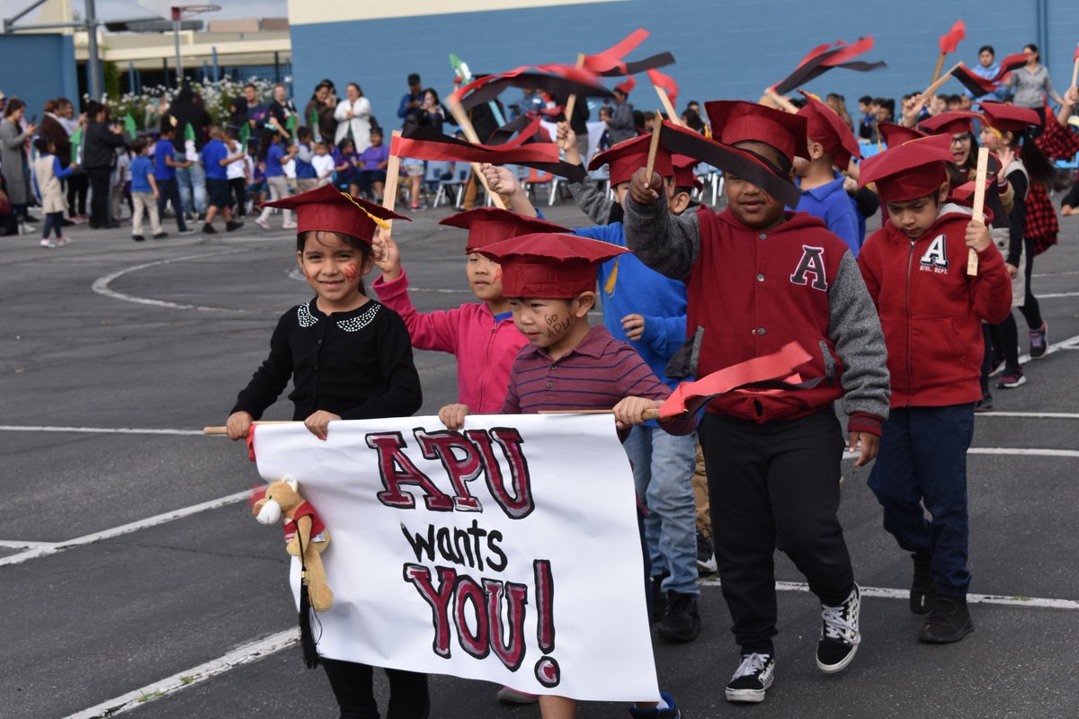 lydia_educate5's tweet photo. Where are @YorbitaCheetah students going? "We are going to college!" @RowlandSchools @noexcusesu #WeAreRUSD https://t.co/jCuRU3fEWh