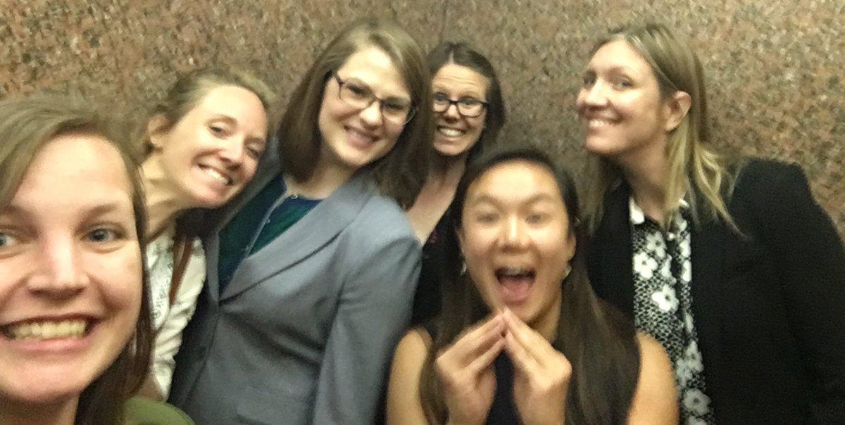 KatRogersMD's tweet image. Elevator ride to talk Family Med with @amyklobuchar #fmas19 #MAFPAdvocacy