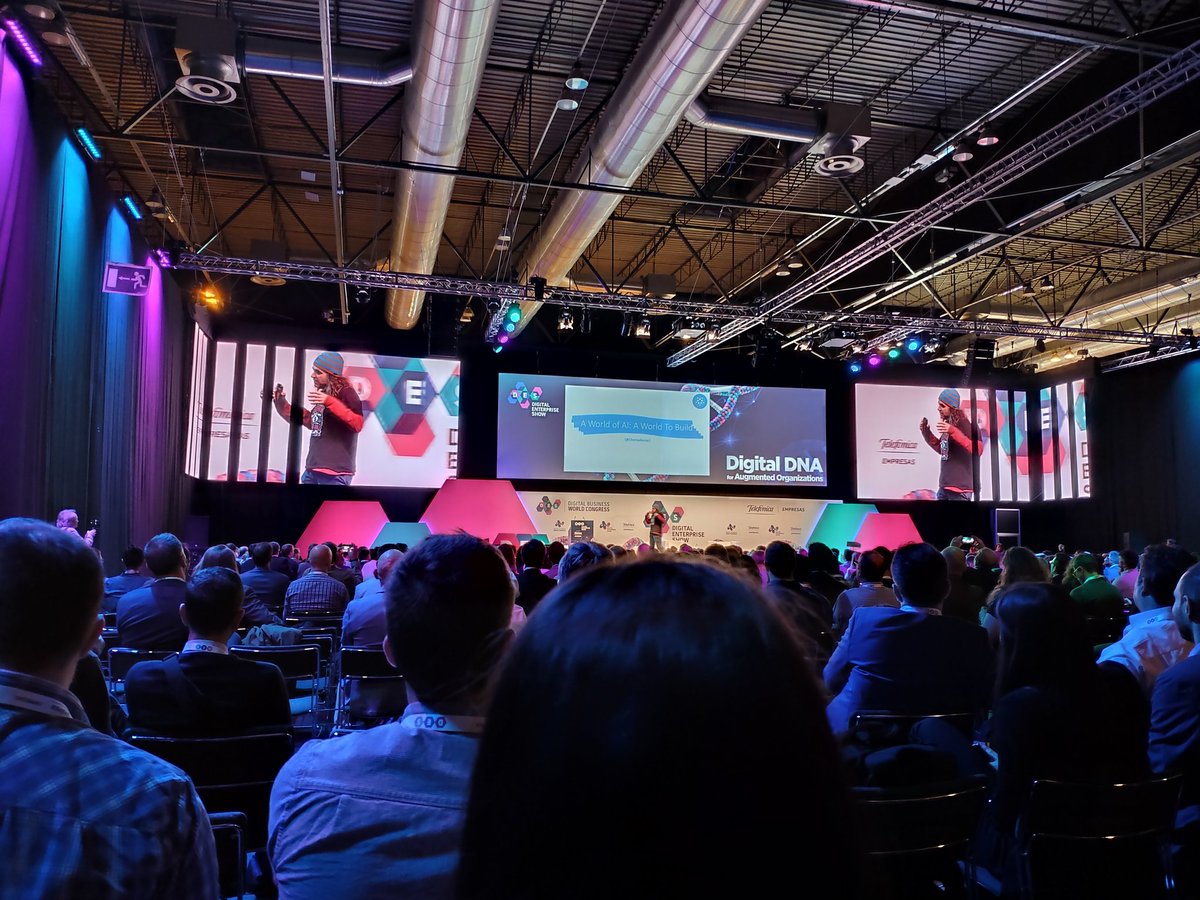 mnlgarbe's tweet photo. Hoy toca evento. DES https://t.co/nSfXQp246X