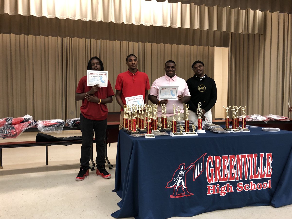 GMHSPats's tweet photo. Pictures from the GHS Athletic Awards Banquet last night. Congratulations to these hardworking student-athletes and coaches! And thank you to all of the community volunteers who have supported our athletic programs this year! Check out our Facebook page and website for more pics! https://t.co/kCC0Yqklzv