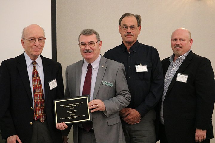 NHDES's tweet photo. NHDES awarded the Town of Gorham with the “Source Water Protection Award” for its 2018 effort to permanently protect nearly all of the watershed area that supplies drinking water to the community. #drinkingwater #gorhamnh #conservation https://t.co/JS5oBTINxi