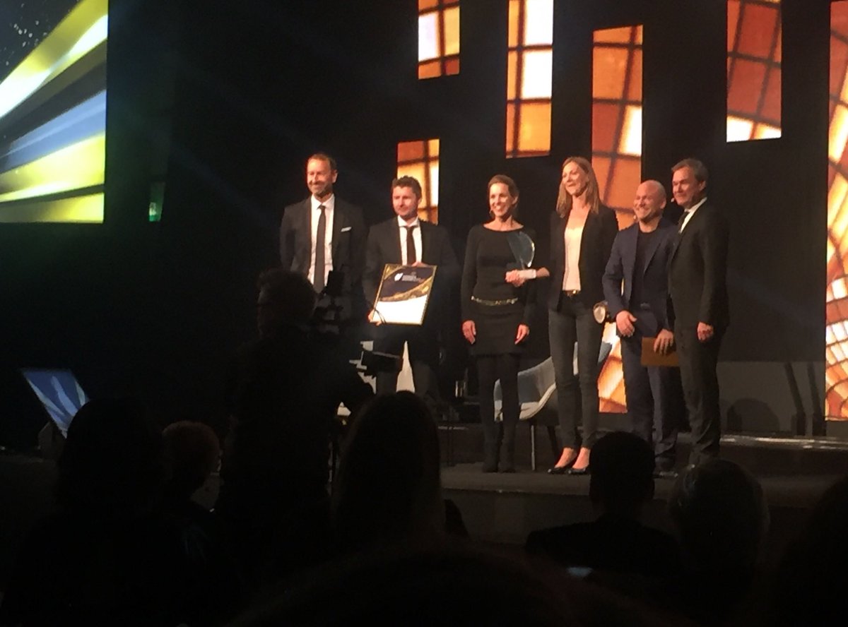 Blackeight_B8's tweet photo. Da ist das Ding!!! Gratulation an @MAN_Group für den besten #Markenrelaunch!! #markenaward19 #markenaward https://t.co/MZoG9fd26A