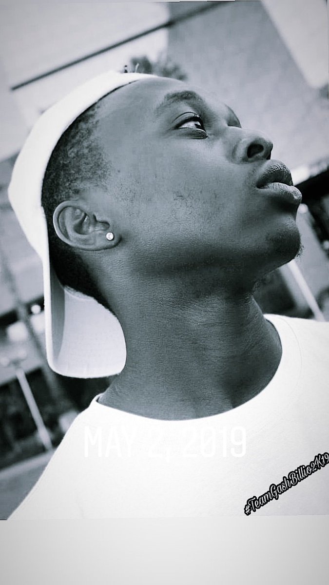 GashRsa's tweet photo. I go by the name of Gash Billio. https://t.co/oR7ZXvQQD0