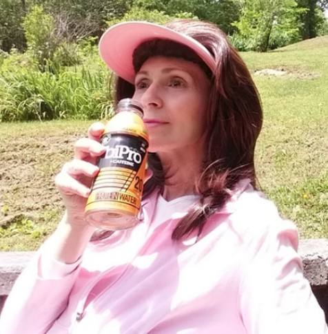 debbiesuesviews's tweet photo. Relaxing and having some ice cold #BiPro Protein Water. I love that I have my protein on the go and have lots of energy too! Be BOLD. Be YOU. Try BiPro® 100% Natural Whey Protein Products for 20% off! #BiProBOLD #protein #ad https://t.co/q6zadnfzY1