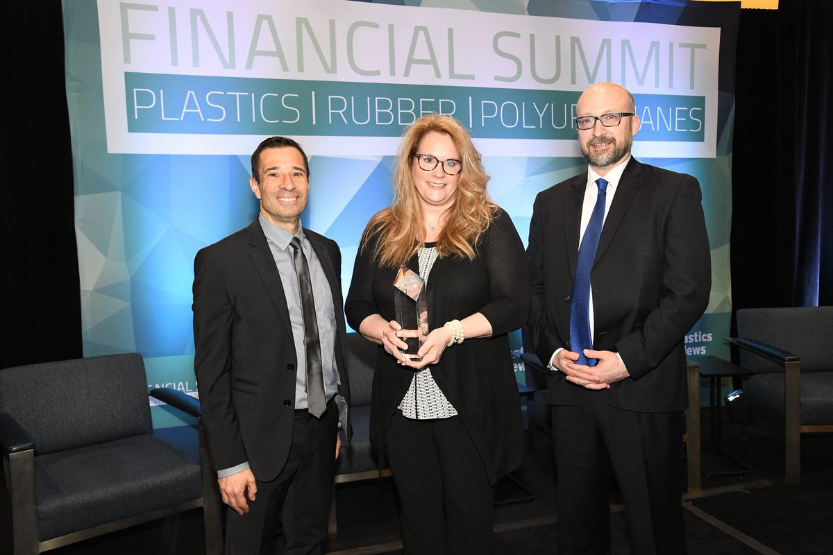Congratulations to our 2019 Plastics News CFO of the Year, LaStacia Dalton, CFO, Zeon Chemicals. She's pictured here with PN's Joe Pryweller and Frank Esposito #pnfinancial
