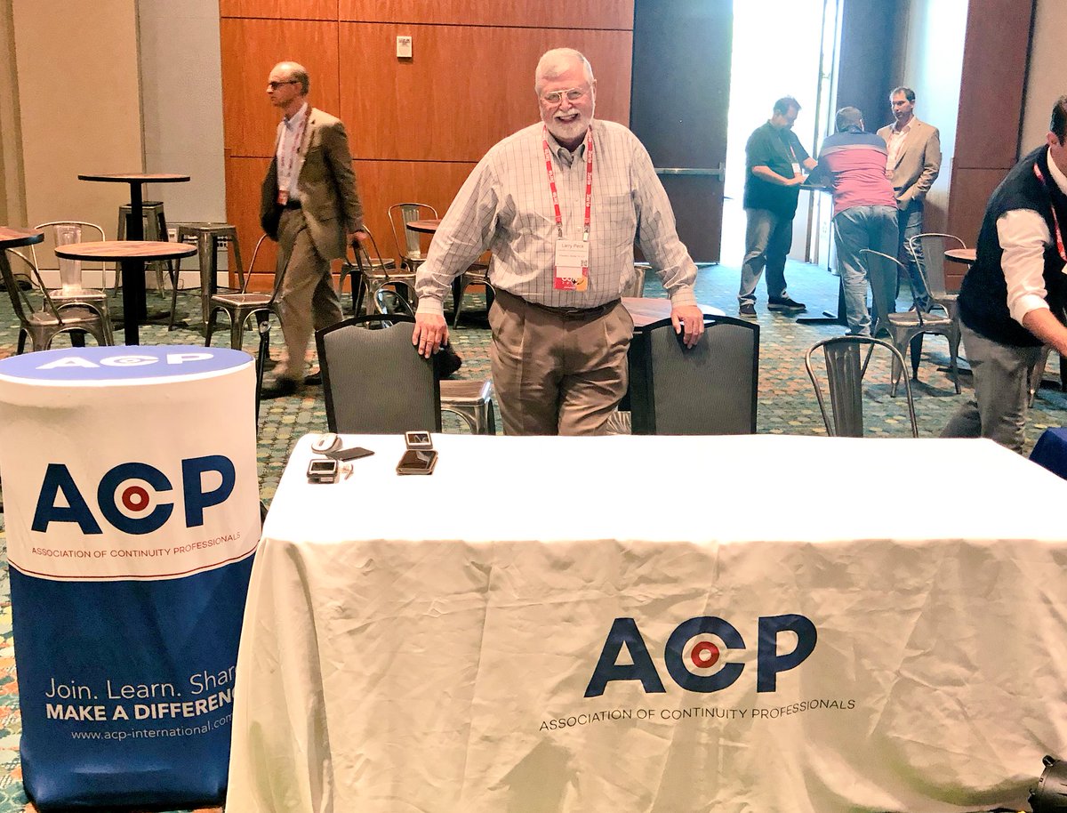 ZertoCON's tweet photo. Shout out to our community sponsors @MyVMUG @actualtechmedia @oneacp! They’ve got some great resources to help you get more involved in the tech community so stop by the Hang Space at #ZertoCON and say hello! https://t.co/m6ft4AfMfo