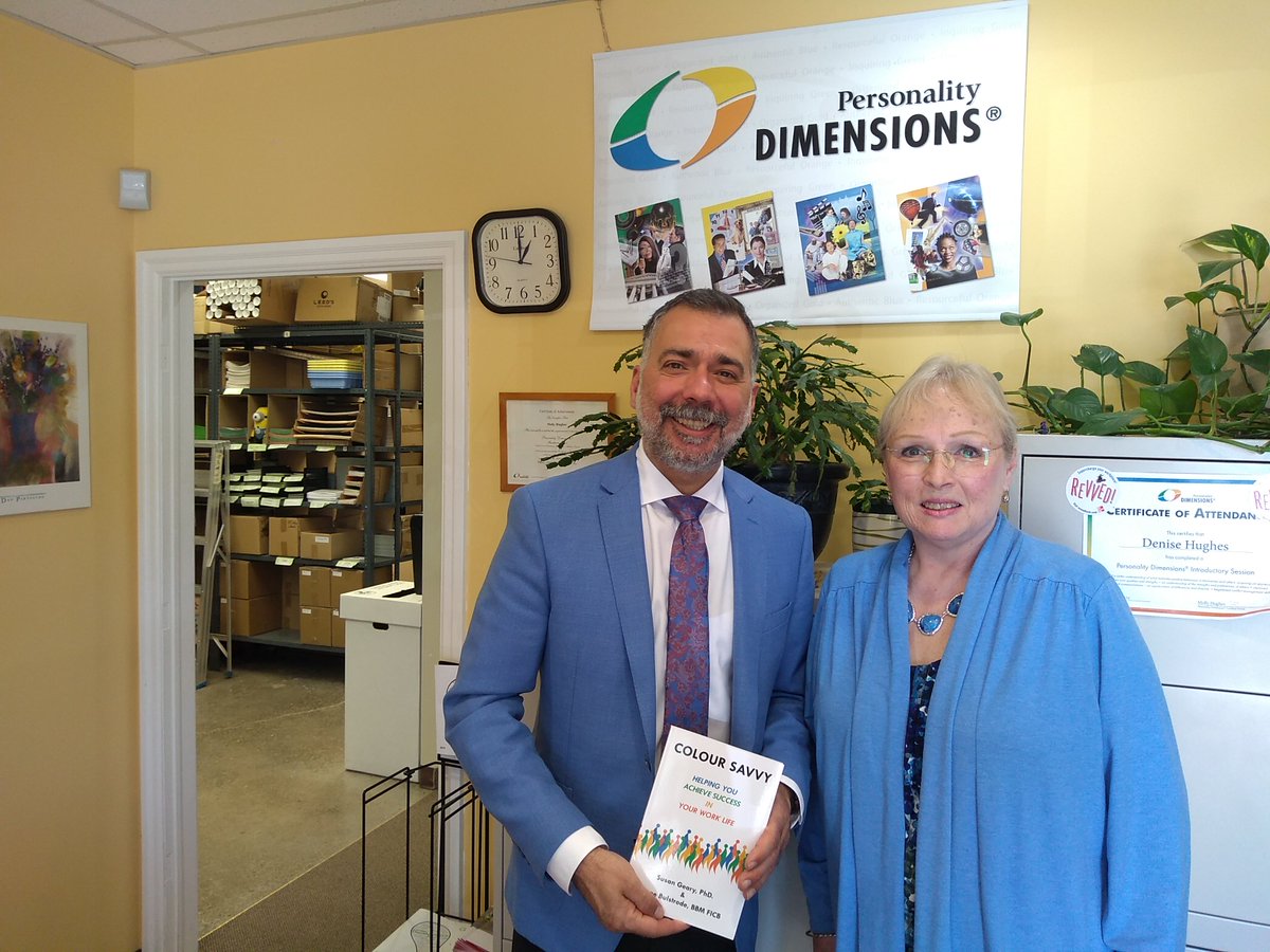 CLSResources's tweet photo. Look who stopped by our office today, mayor of the @Town_of_Aurora @TMrakas . He's a great supporter of local businesses, and a big fan of our office dog Molly. 

#personalitydimensions #aurora #yorkregion #professionaldevelopment https://t.co/sfvzmvSa3M