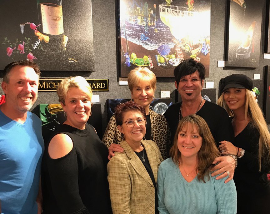 CambriaGallery's tweet image. Michael Godard stopped in to Artifacts Gallery yesterday!  What a great visit.  Follow the link below to see the pictures. - mailchi.mp/artifactsgalle… #MichaelGodard #rockstaroftheartworld #art # fun #ArtifactGallery #CambriaGallery