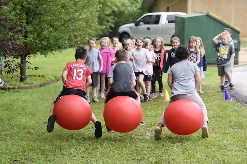 CSELions's tweet photo. Field Day 2019!
#NWLoveLearnLead #MinutesMatter #CSELions https://t.co/VXICQP0KBe